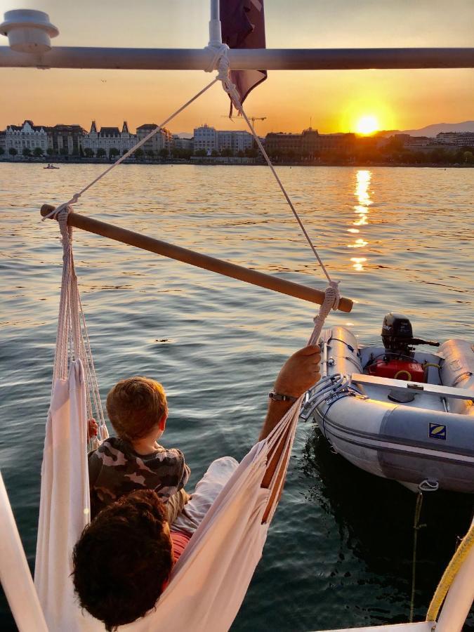 Homeboat-Bateau Hotel ジュネーブ エクステリア 写真