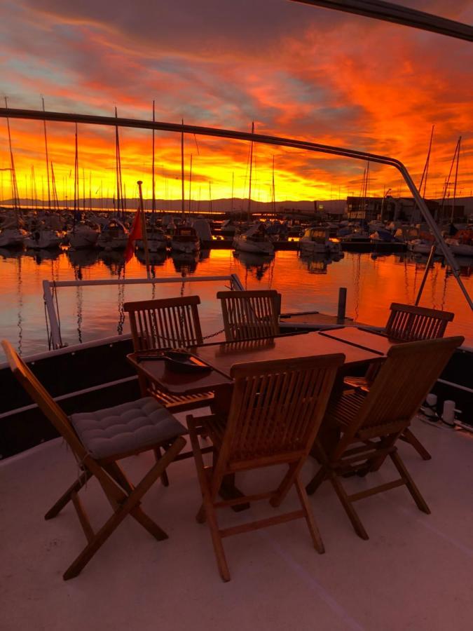 Homeboat-Bateau Hotel ジュネーブ エクステリア 写真
