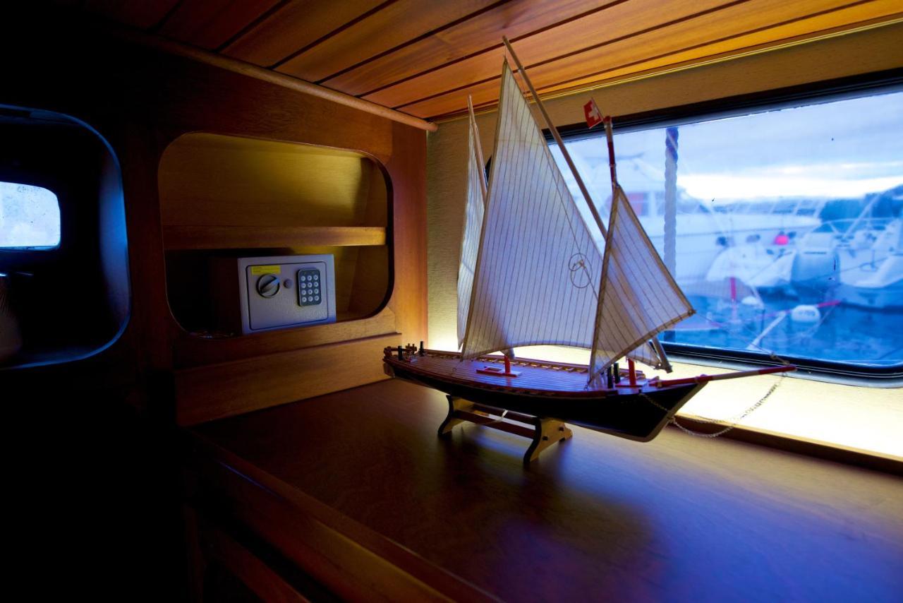 Homeboat-Bateau Hotel ジュネーブ エクステリア 写真